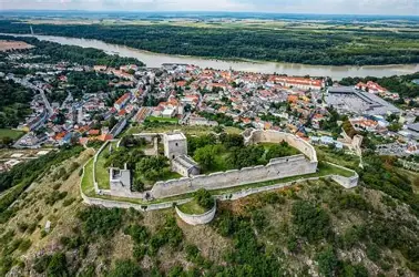 5 Burgen und Schlösser an einem Tag ab Bratislava – Bild 4