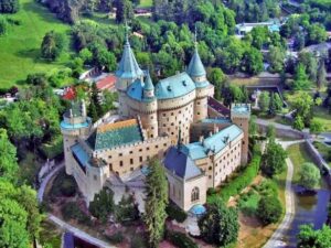Bojnický zámok, Trenčiansky hrad & rodinné dobrodružstvo